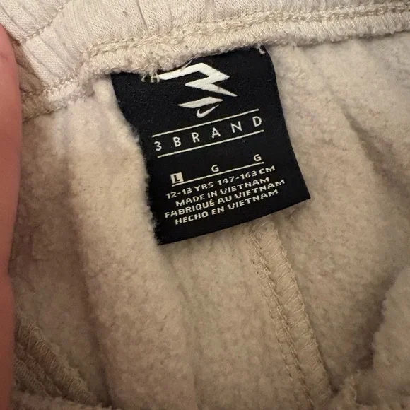 Gymshark Nike Beige Fleece Sweats - Picture 4 of 5